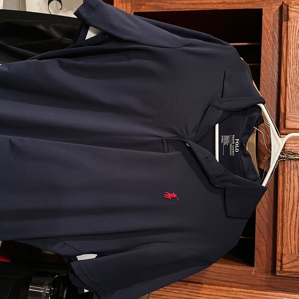 Men’s polo tee
